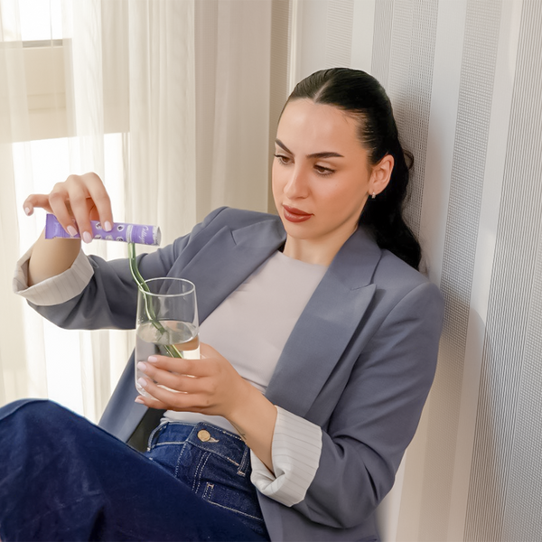 Натурален колаген с витамин C, хиалуронова киселина и цинк.